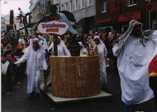 KARNEVAL.jpg (27955 Byte)